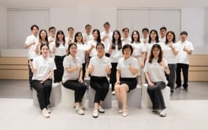 Greenawn team members ready to assist visitors at the 136th Canton Fair booth.